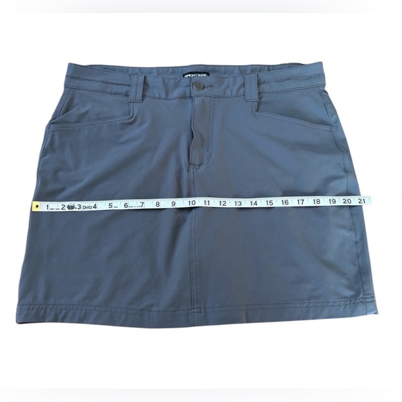 NWOT, Simon Chang, Elegant Skort With Pockets, Size 10, Gray - Picture 6 of 9